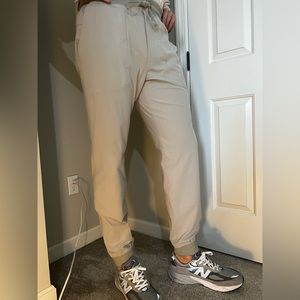 Lulu lemon joggers